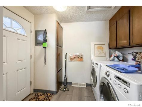 2051-2053 Collyer Street Longmont CO 80501