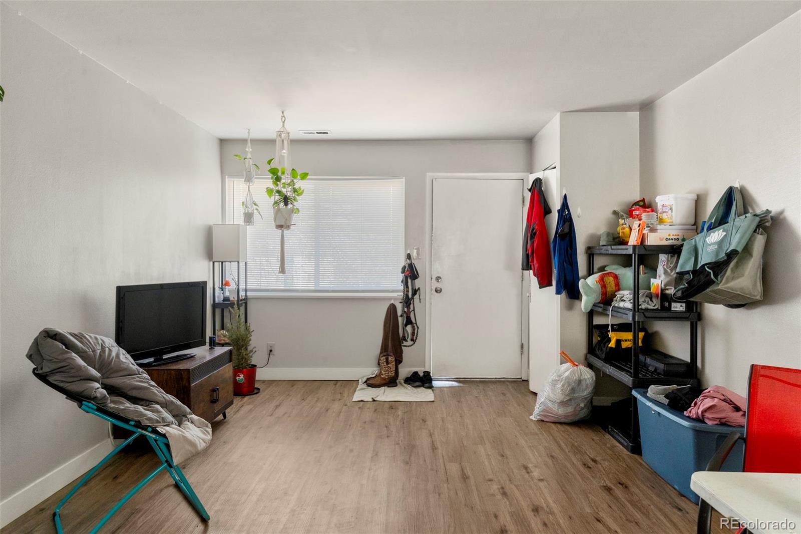 1809 Eagle View Colorado Springs CO 80909