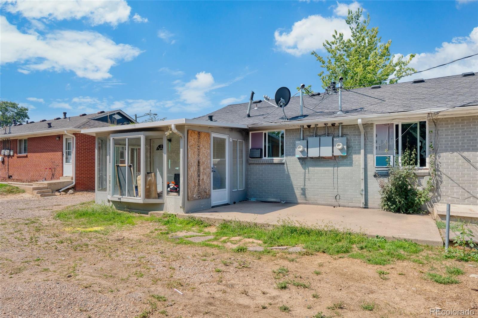 384 Dayton Street Street Aurora CO 80010