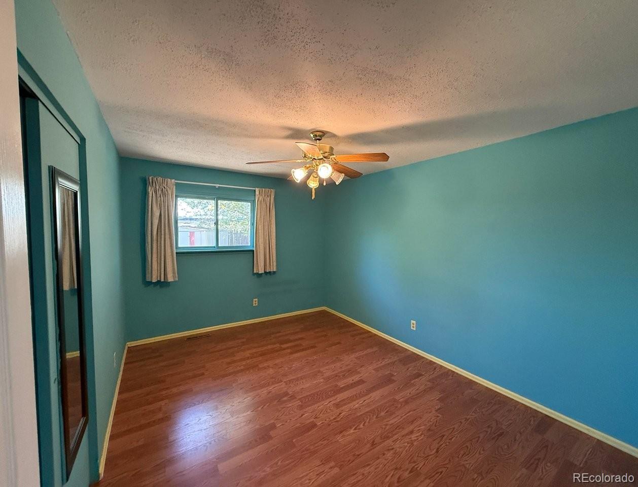 914-916 Red Fir Place Loveland CO 80538