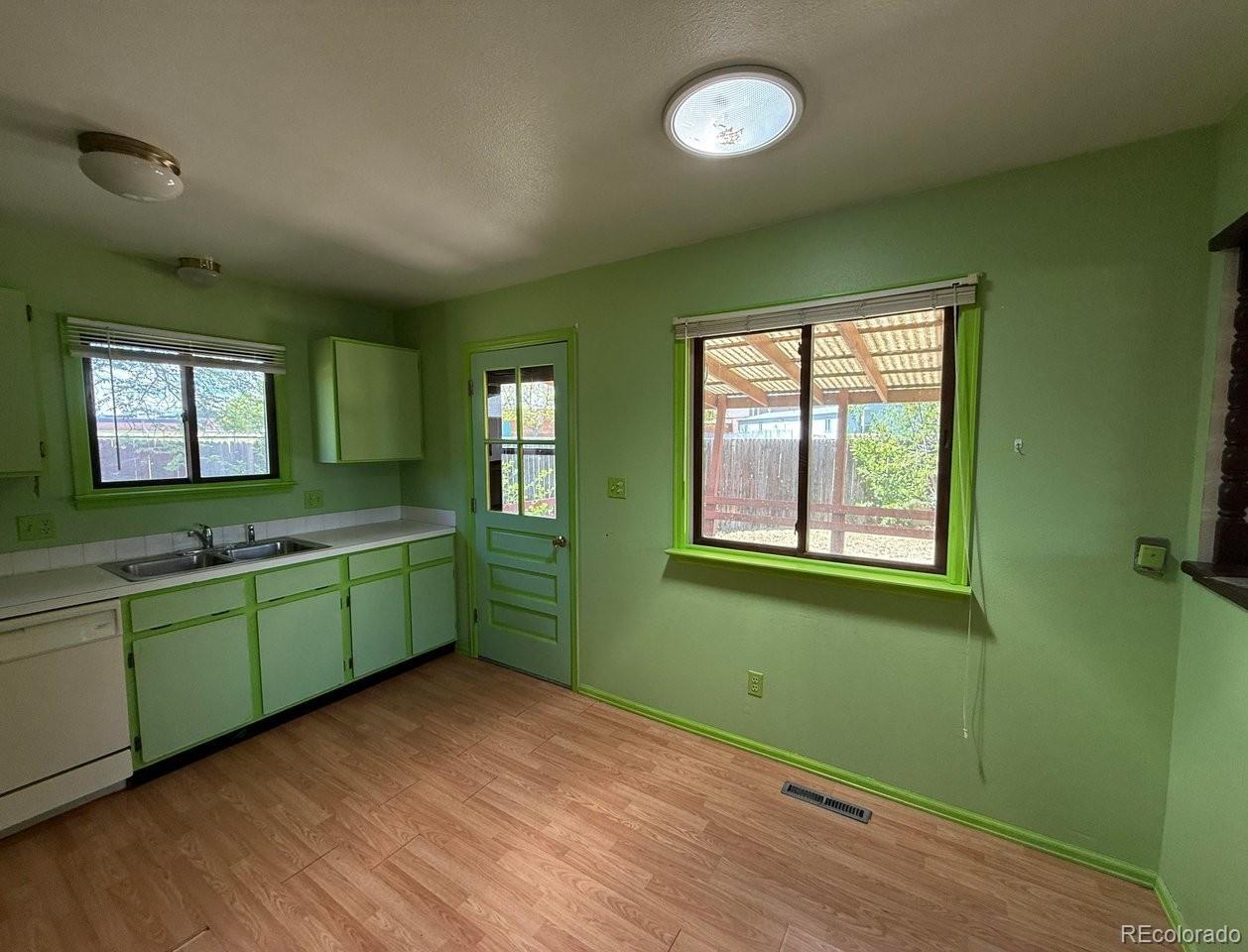 914-916 Red Fir Place Loveland CO 80538
