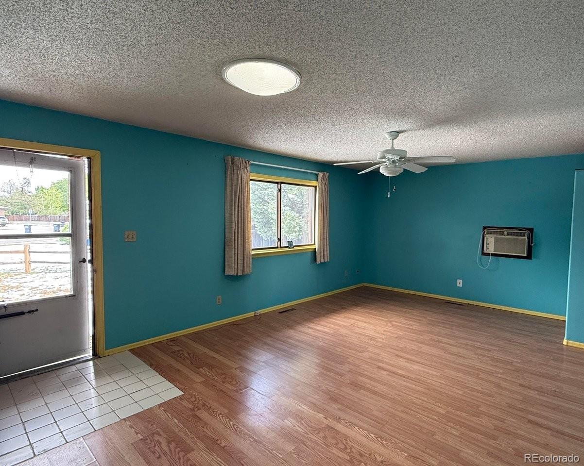 914-916 Red Fir Place Loveland CO 80538