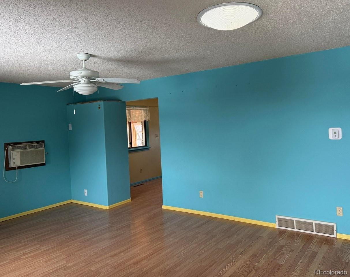 914-916 Red Fir Place Loveland CO 80538
