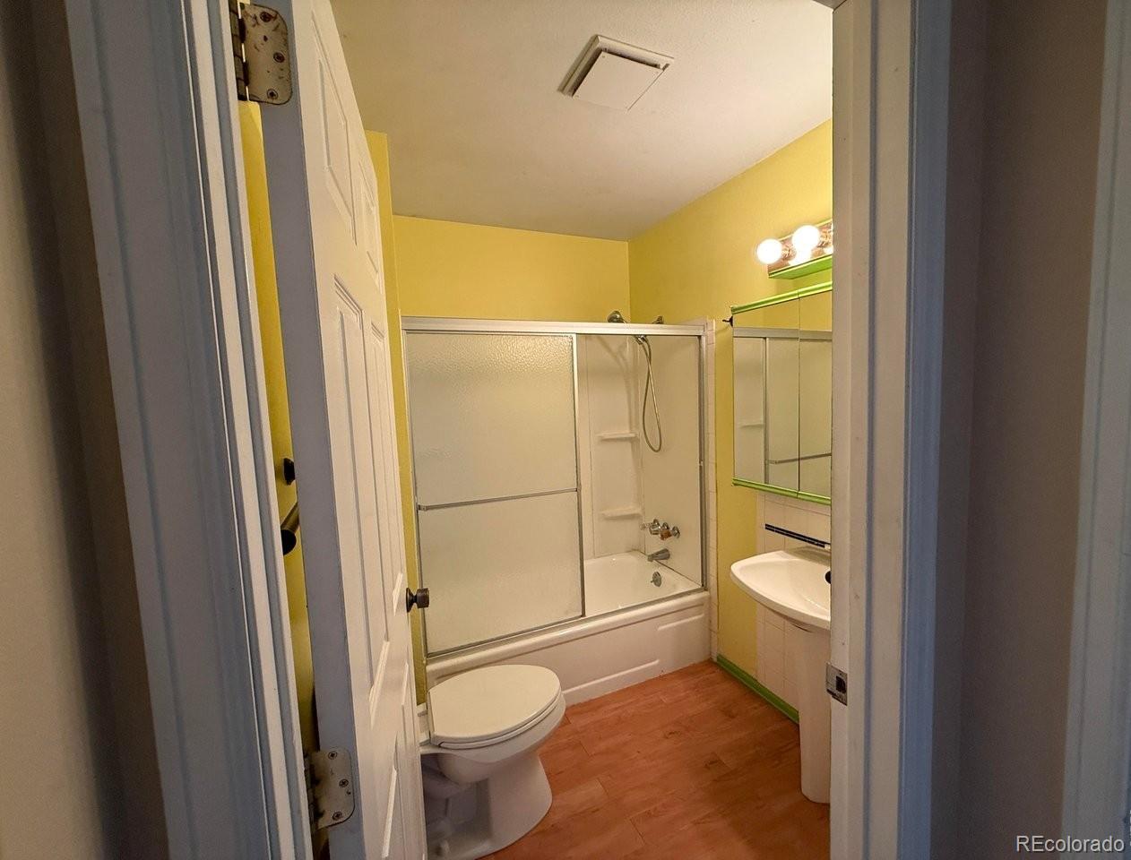 914-916 Red Fir Place Loveland CO 80538