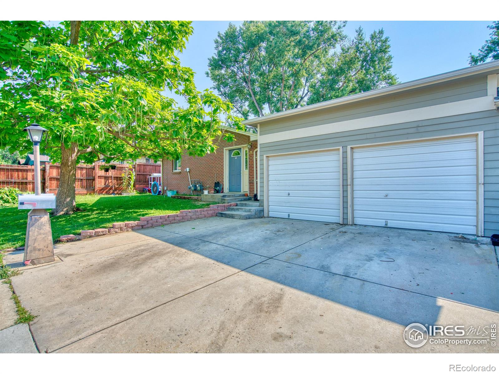 26 Durian Court Longmont CO 80503