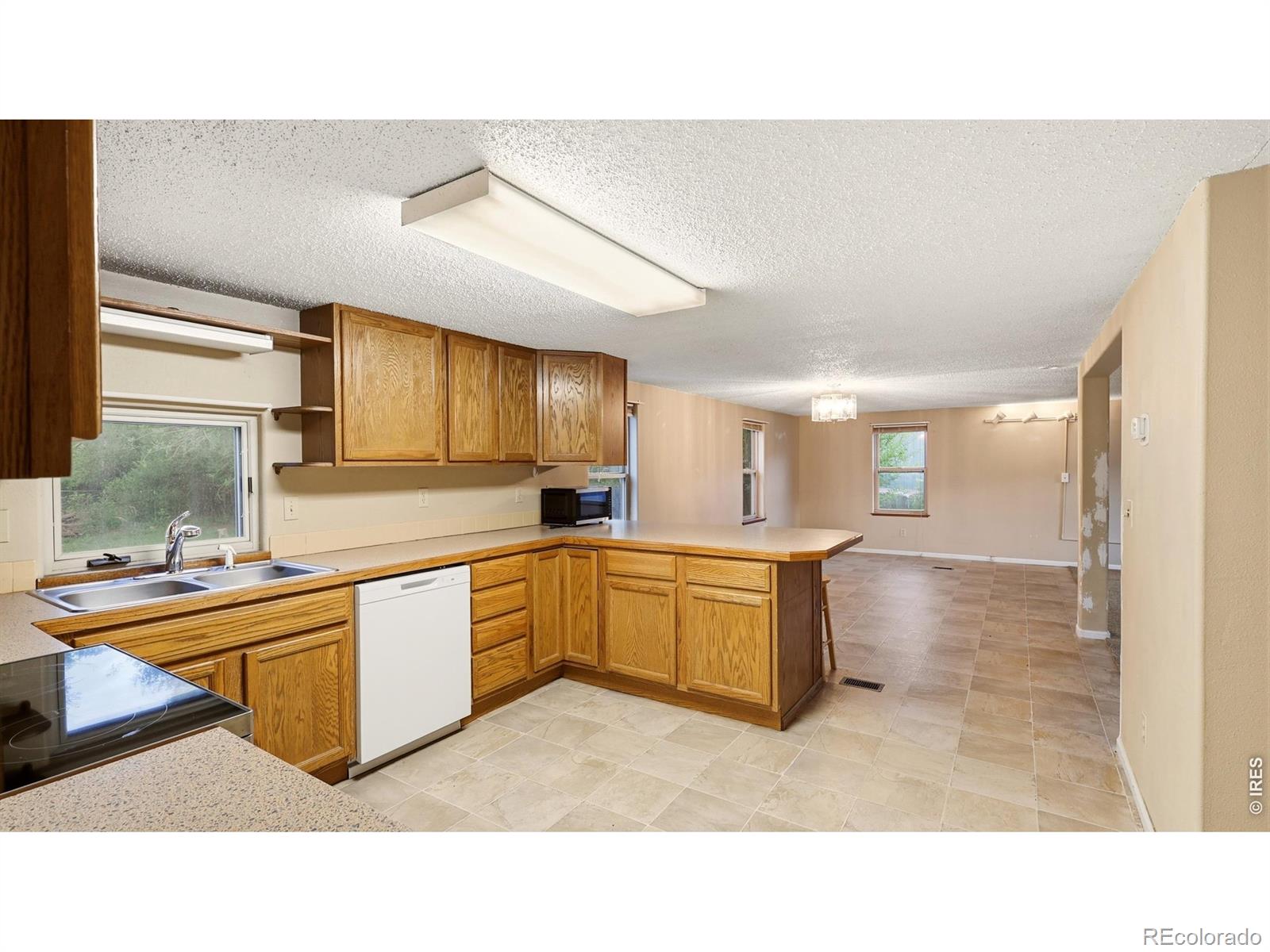 307-309 Beaver Street Hillrose CO 80733