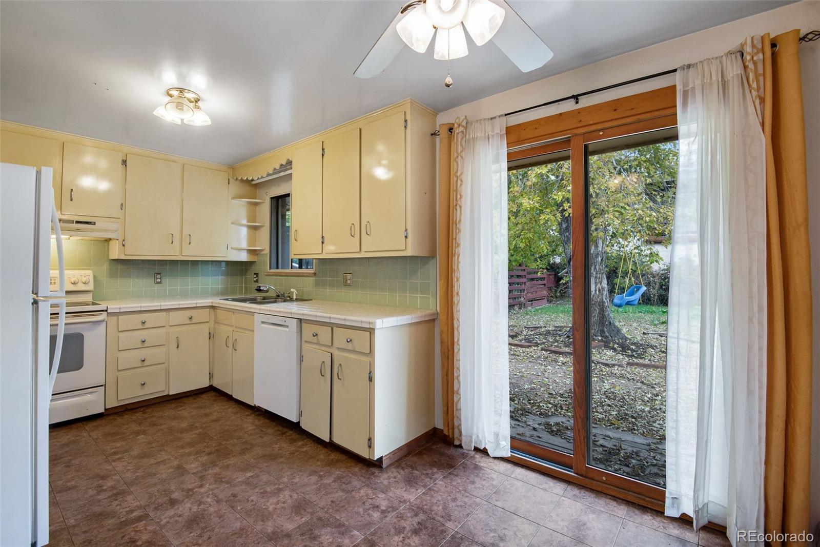 7555 W 69th Place Arvada CO 80003