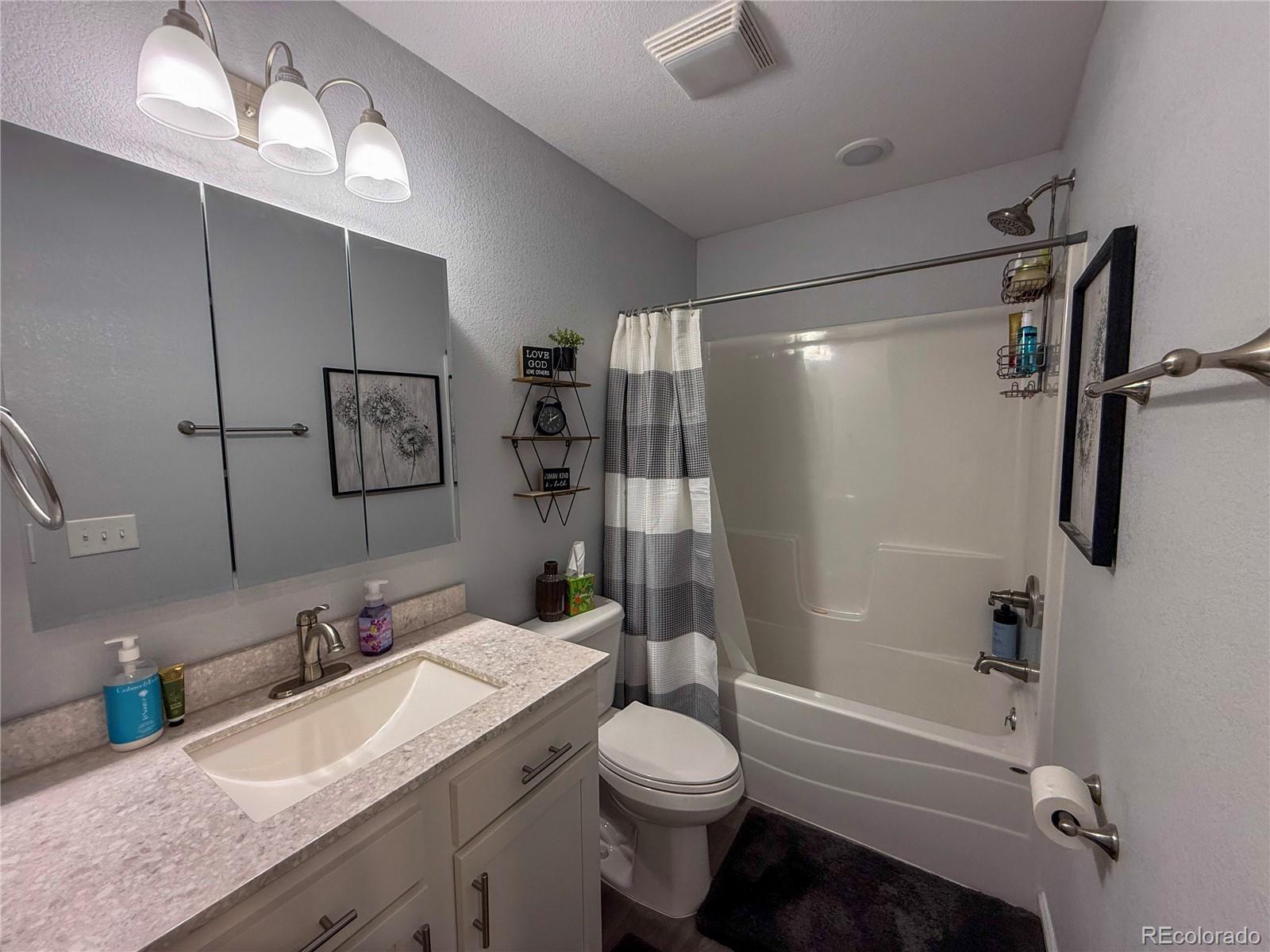 370 W 8th Street N Cheyenne Wells CO 80810