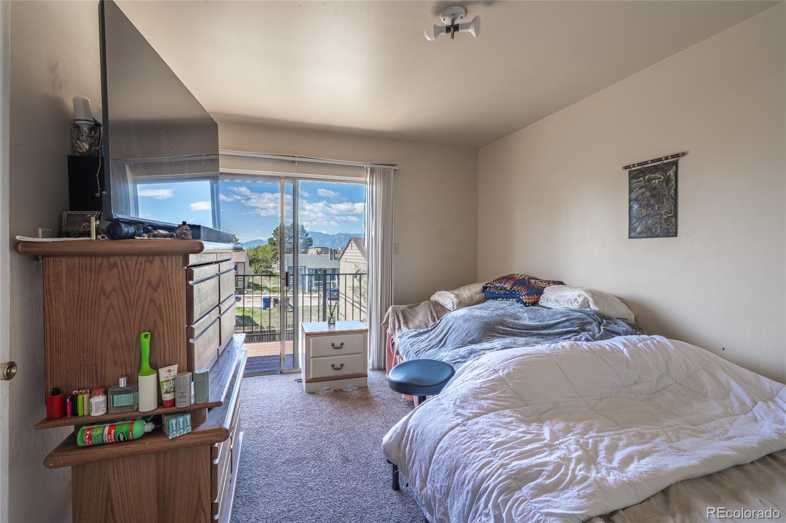6727 Dale Road Colorado Springs CO 80915