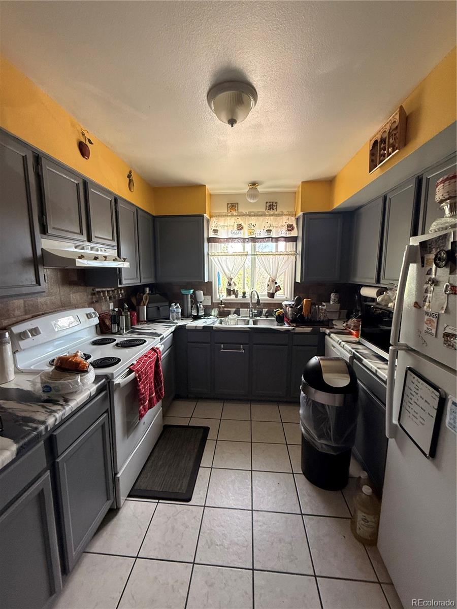3455 S Canosa Court Englewood CO 80110