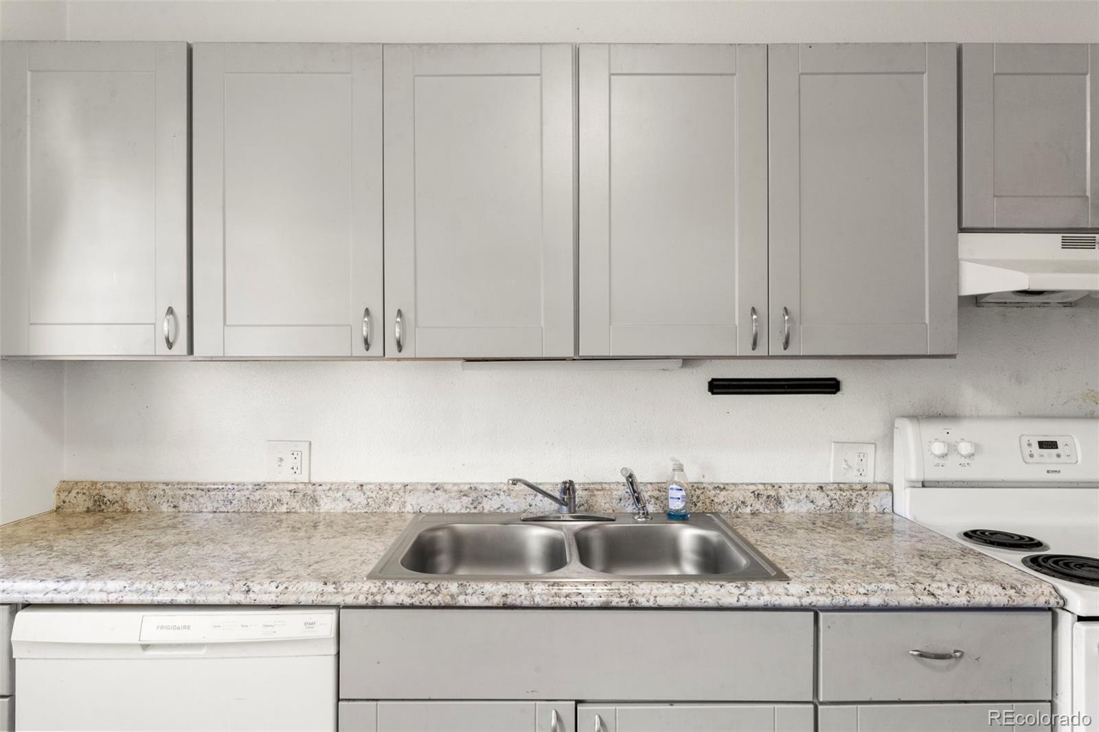 8967 W 54th Place Arvada CO 80002