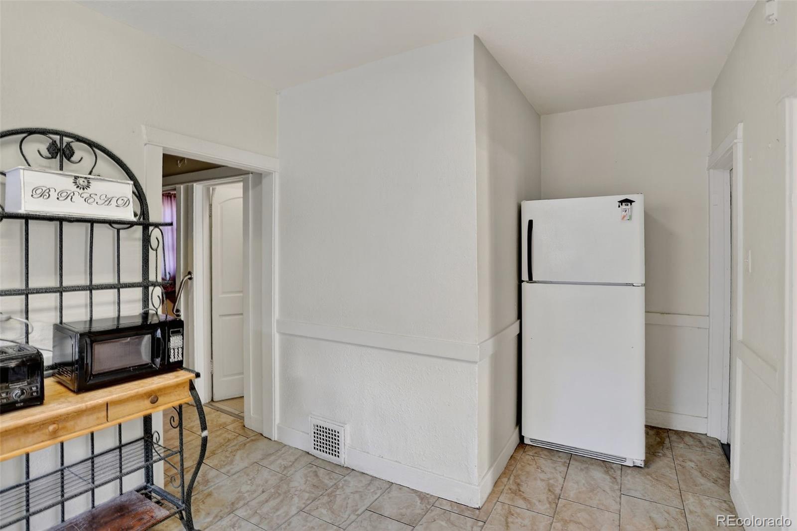 1511 N Lowell Boulevard Denver CO 80204