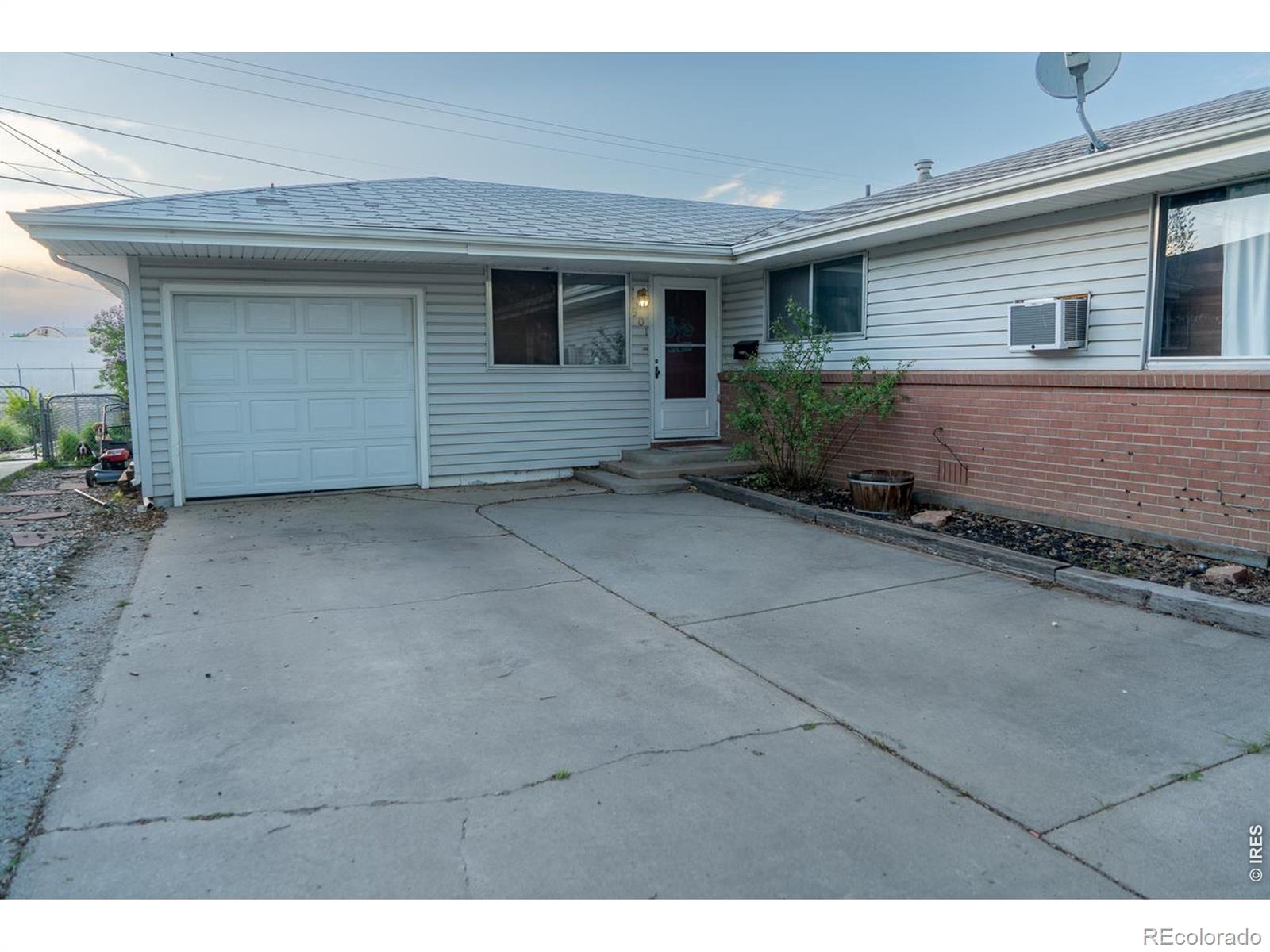 901-903 W Kelly Drive Loveland CO 80537