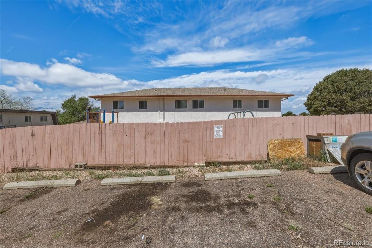 1447 Nokomis Drive Colorado Springs CO 80915