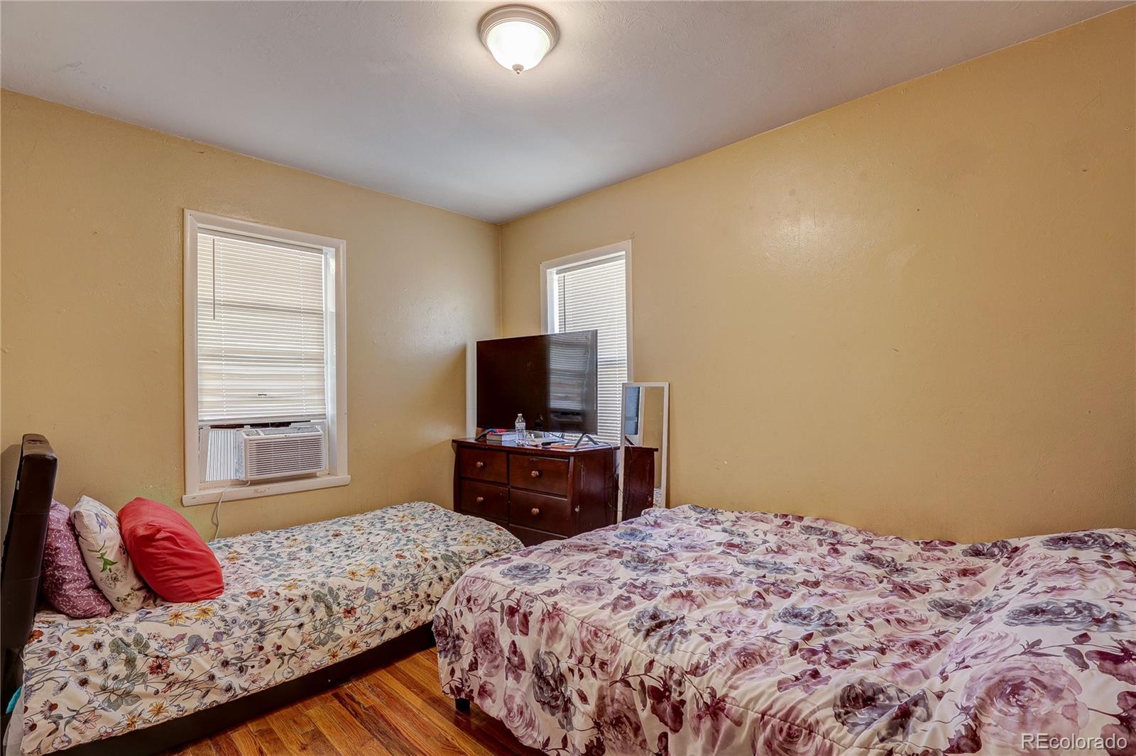 4609 S Lincoln Street Englewood CO 80113