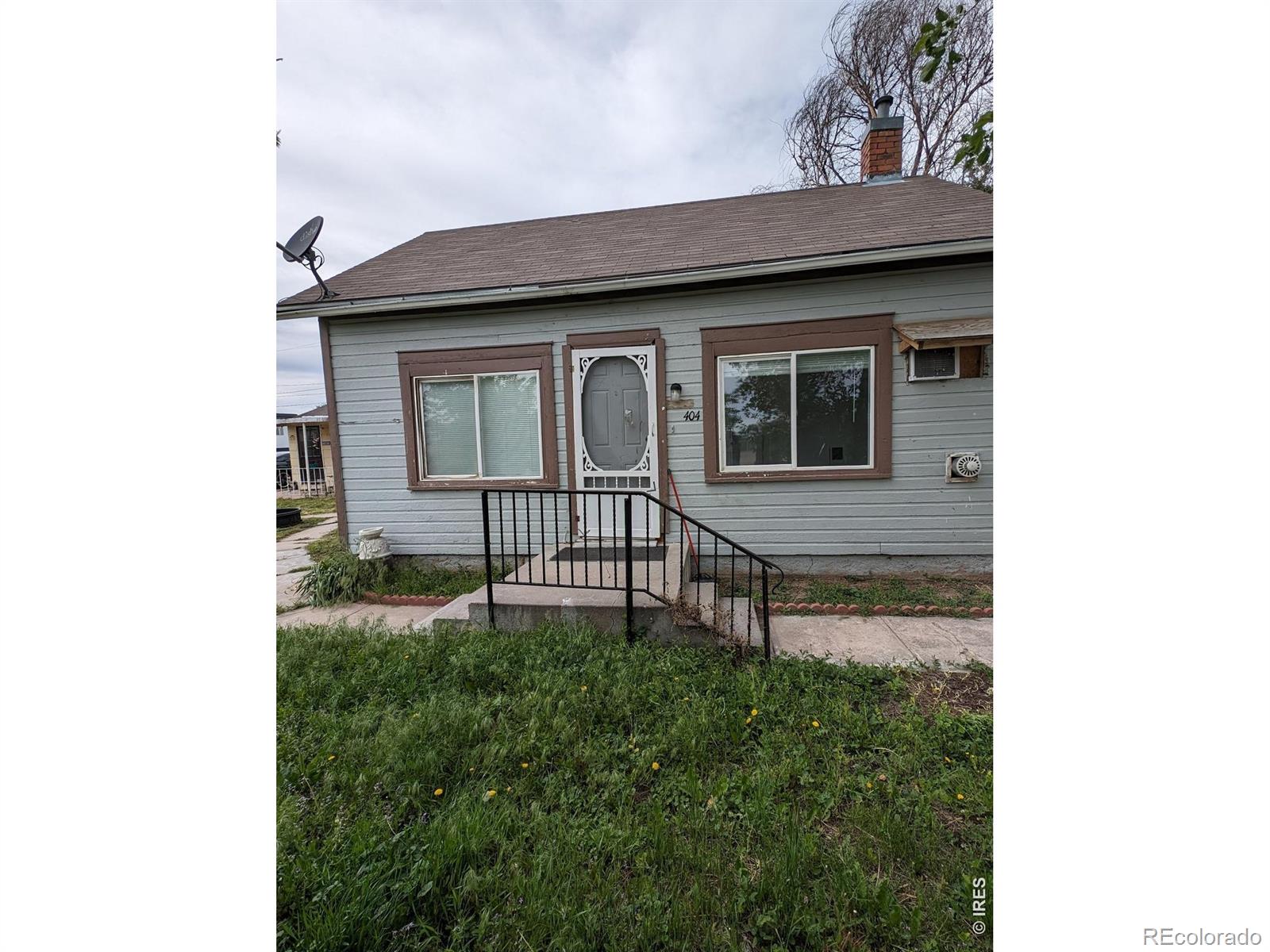 404-406 Kochia Way Sterling CO 80751