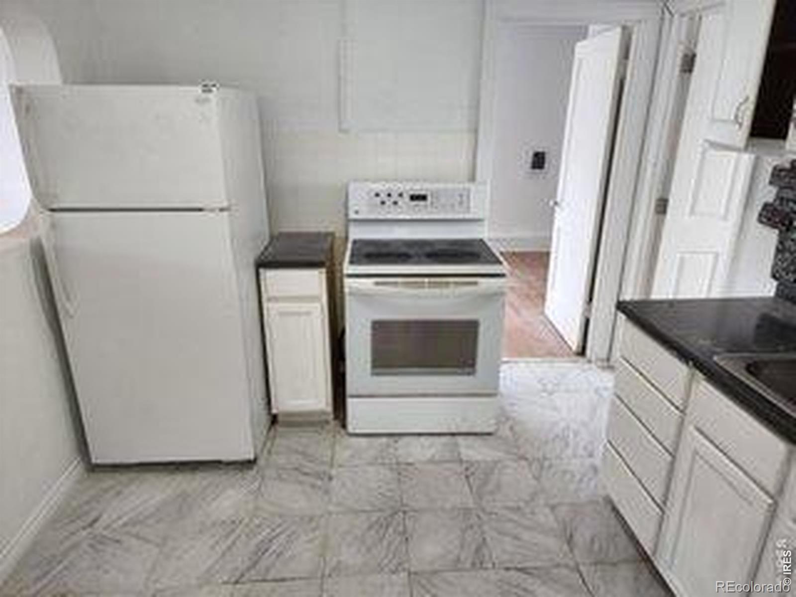 404-406 Kochia Way Sterling CO 80751