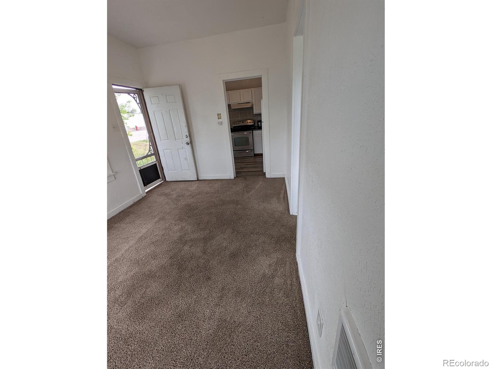 404-406 Kochia Way Sterling CO 80751