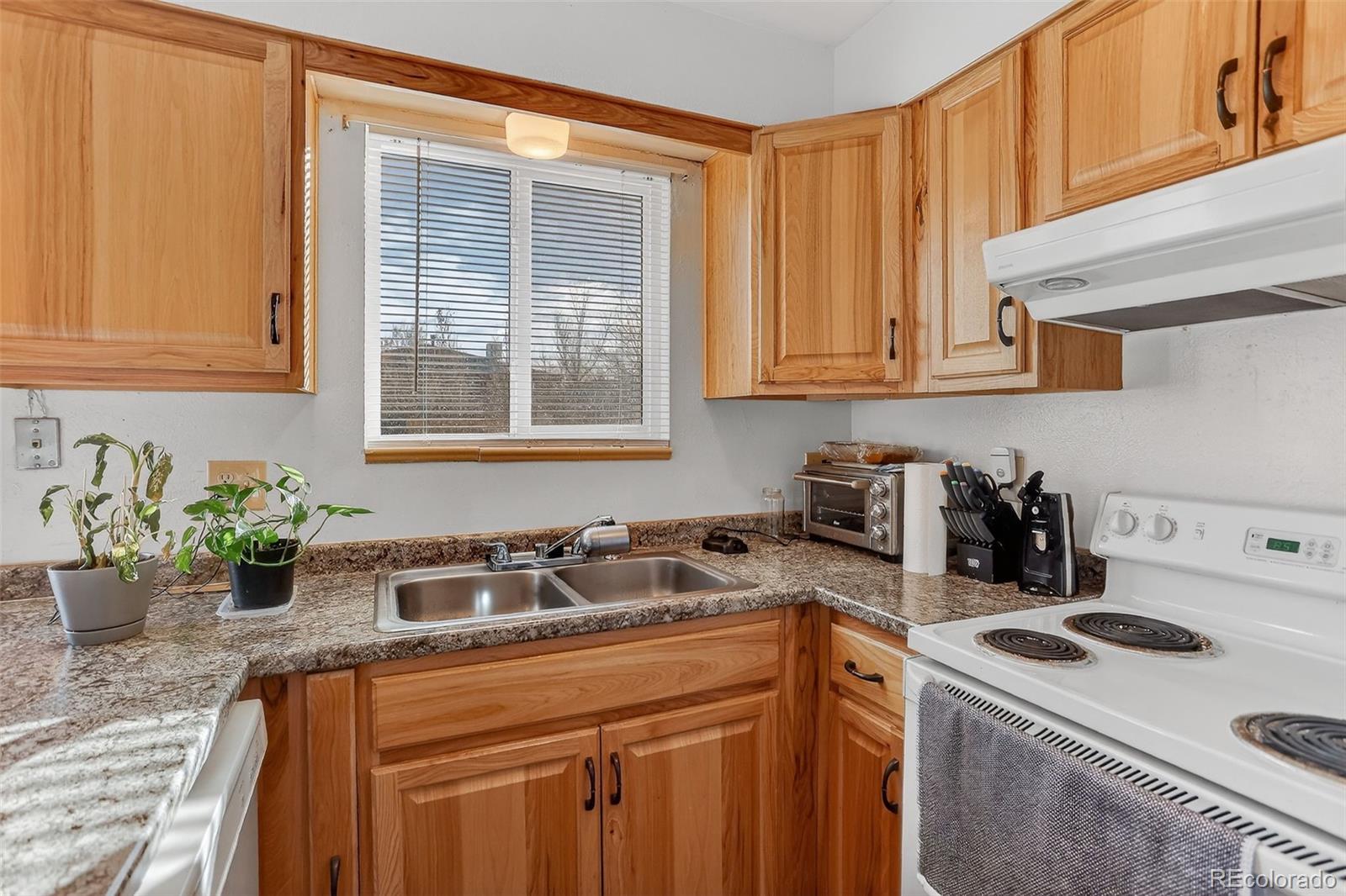 14280 E 22nd Place Aurora CO 80011