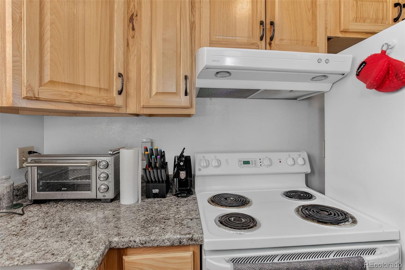 14280 E 22nd Place Aurora CO 80011