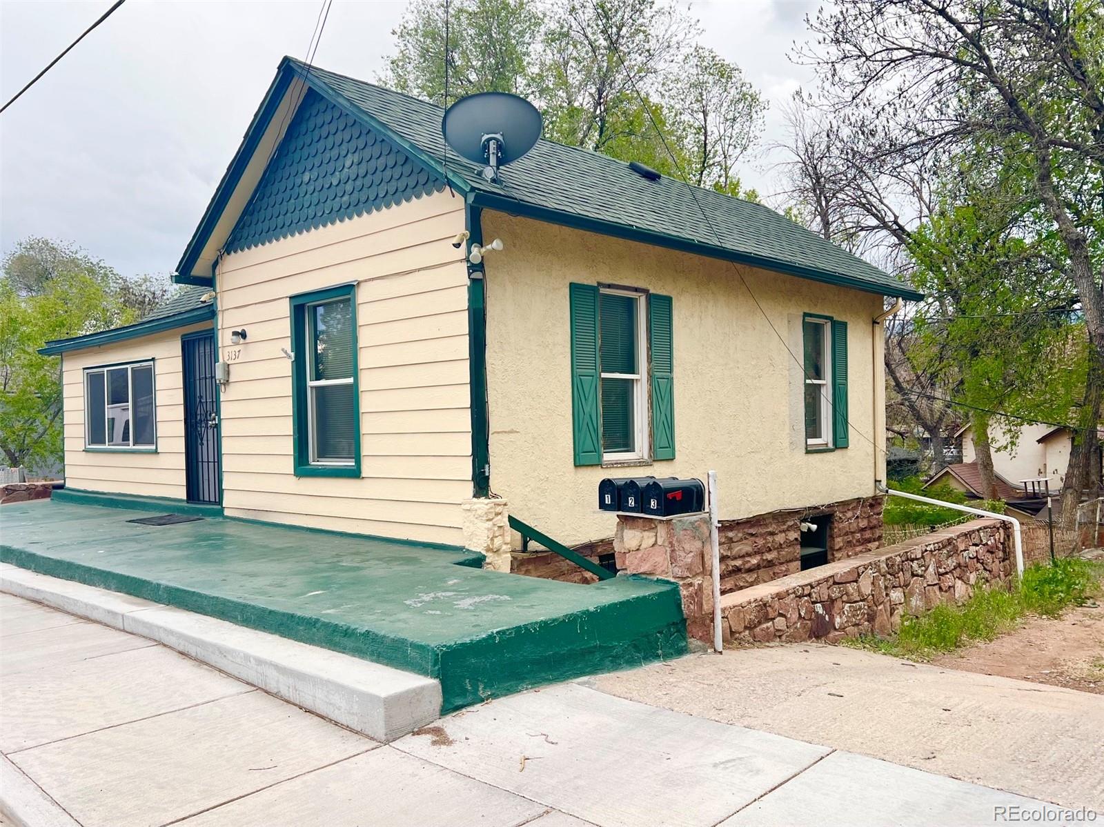 3137 W Pikes Peak Avenue Colorado Springs CO 80904