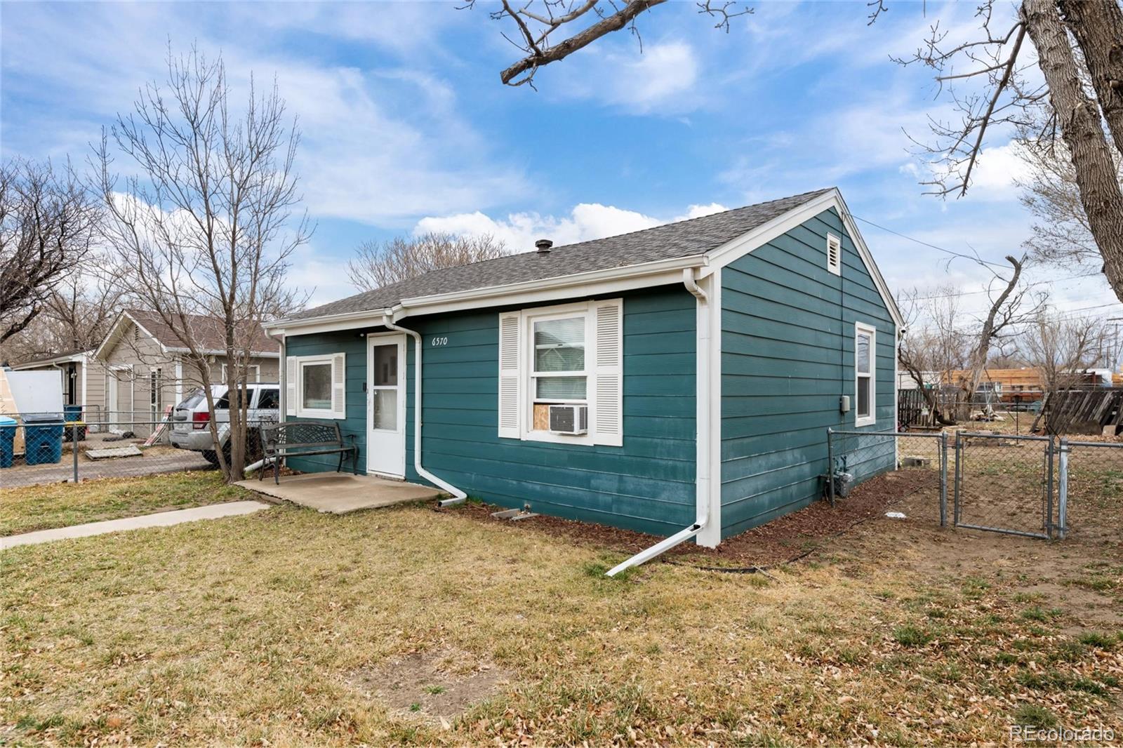 5997 Magnolia Street Commerce City CO 80022