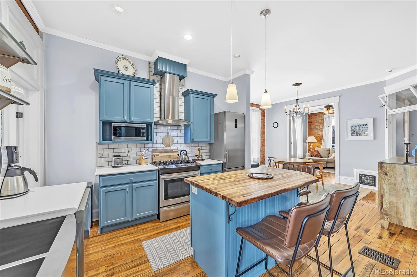 109 W Grant Avenue Pueblo CO 81004