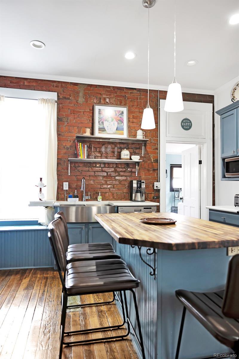 109 W Grant Avenue Pueblo CO 81004