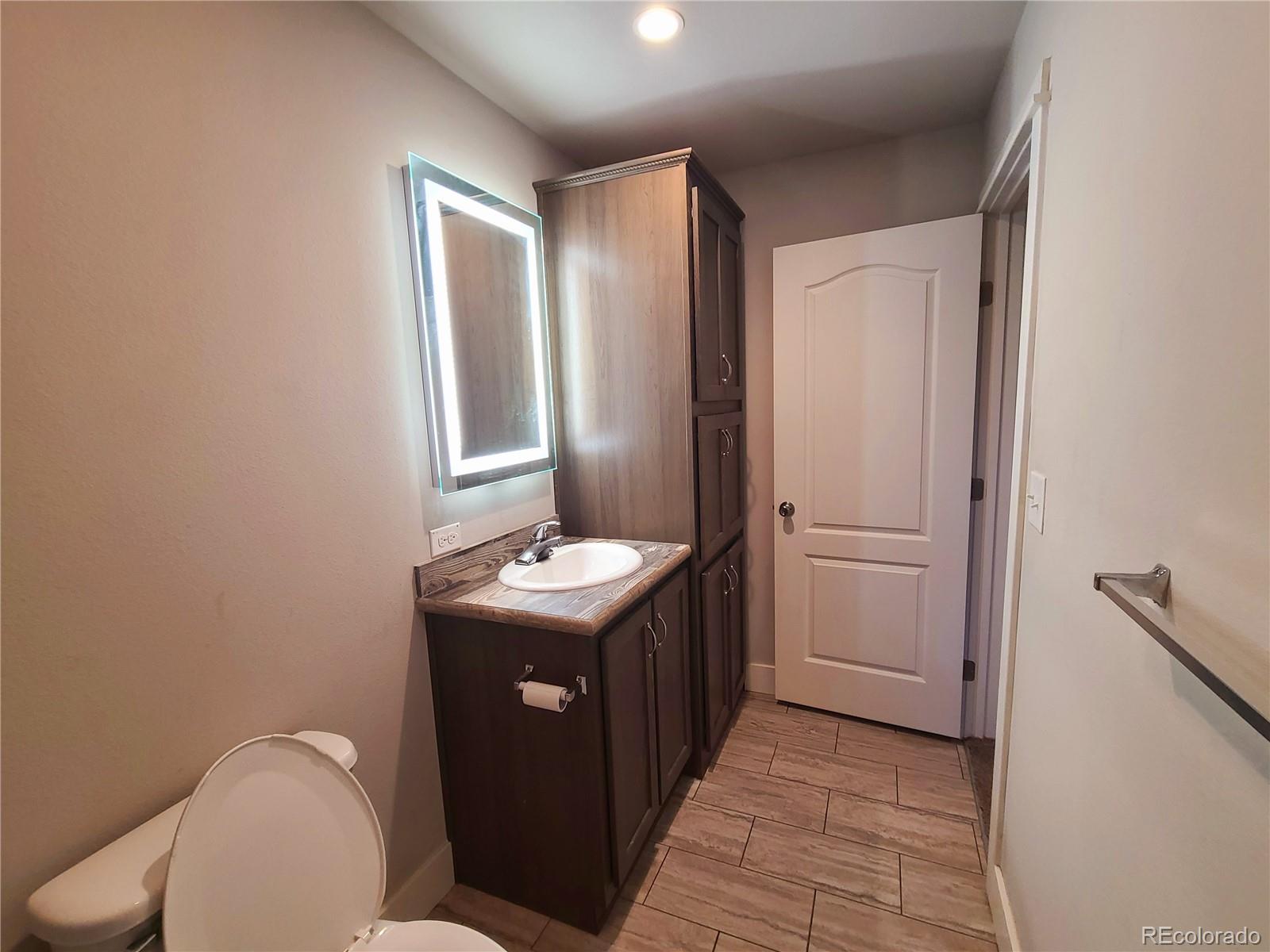 8 E 8th Street Flagler CO 80815