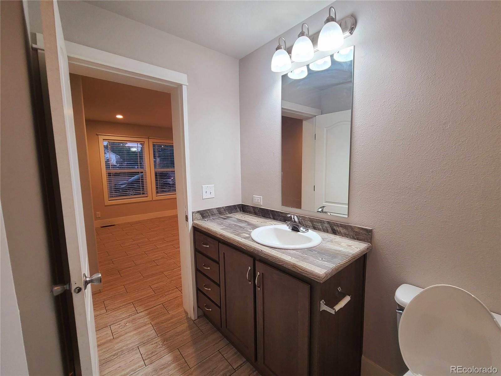8 E 8th Street Flagler CO 80815