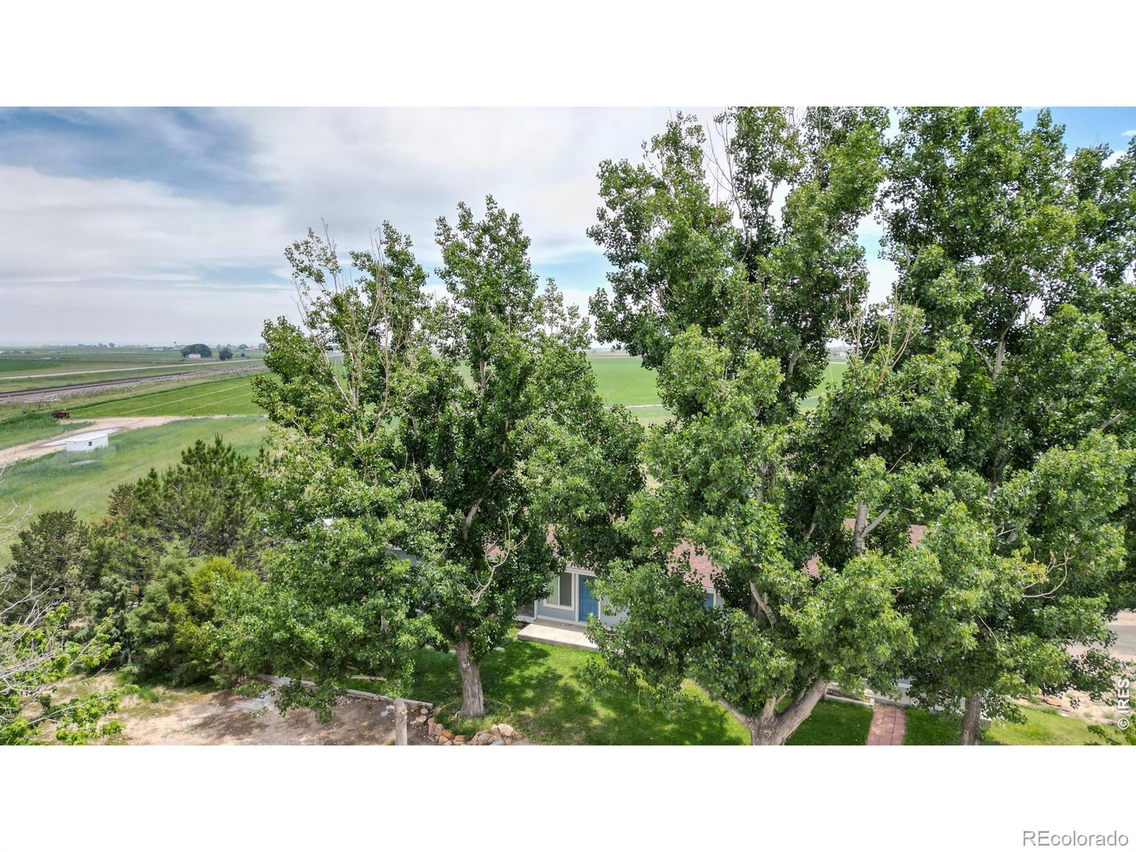 407 E Corona Avenue Wiggins CO 80654