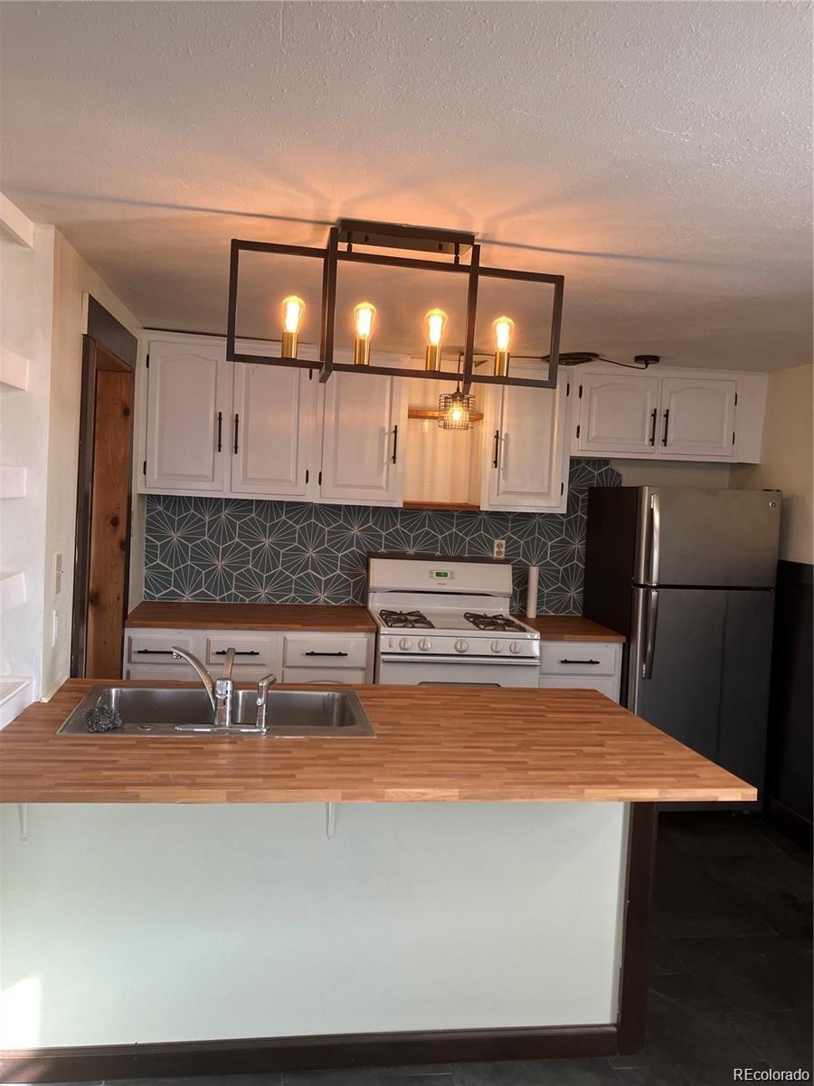 217 E Main Street Cripple Creek CO 80813