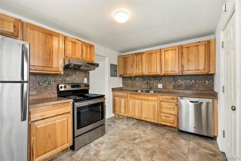 7120 W 16th Place Lakewood CO 80214