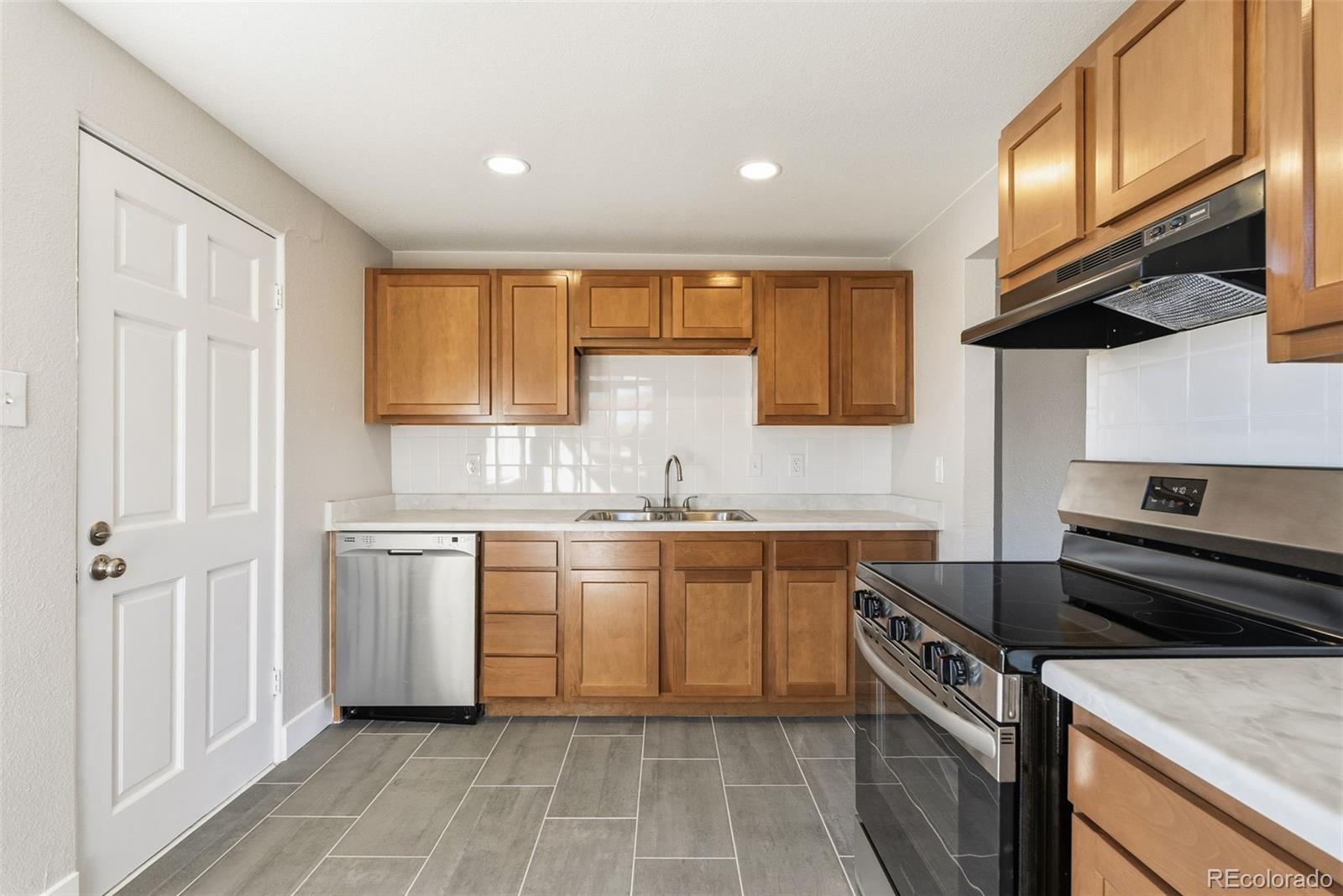 7120 W 16th Place Lakewood CO 80214