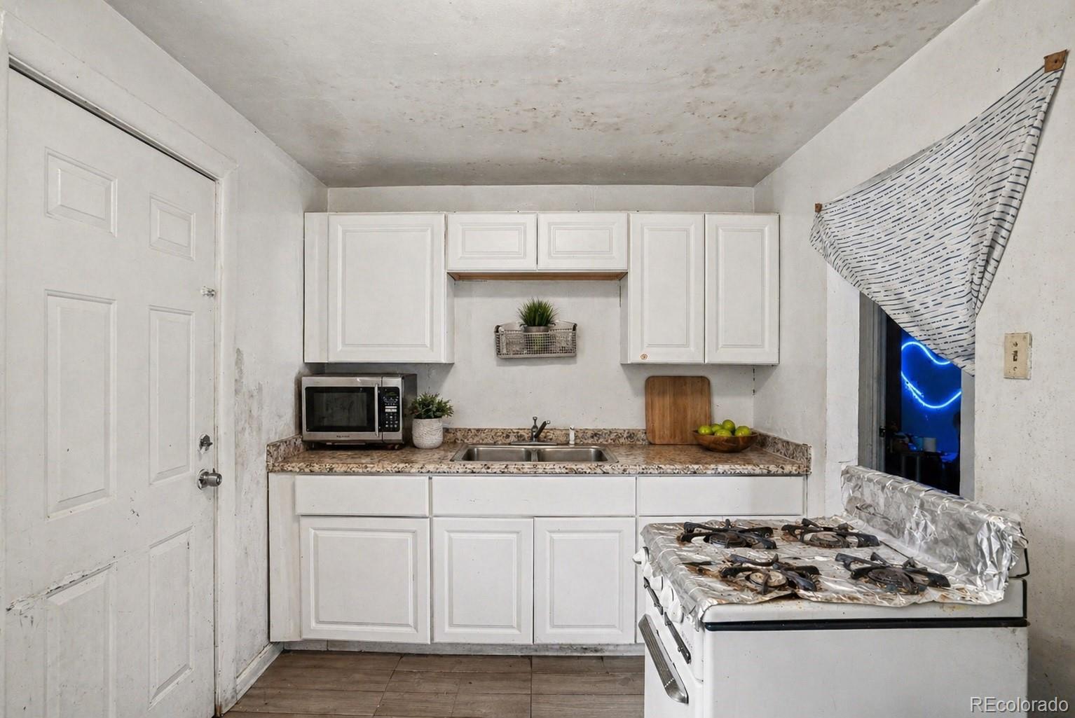 1455 Lima Street Aurora CO 80010