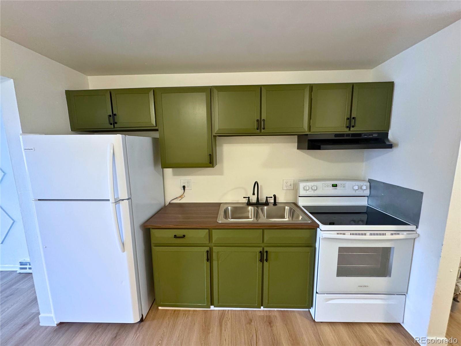 10800 E 4th Way Aurora CO 80010