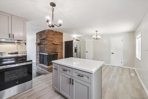 10211 W 59th Place Arvada CO 80004