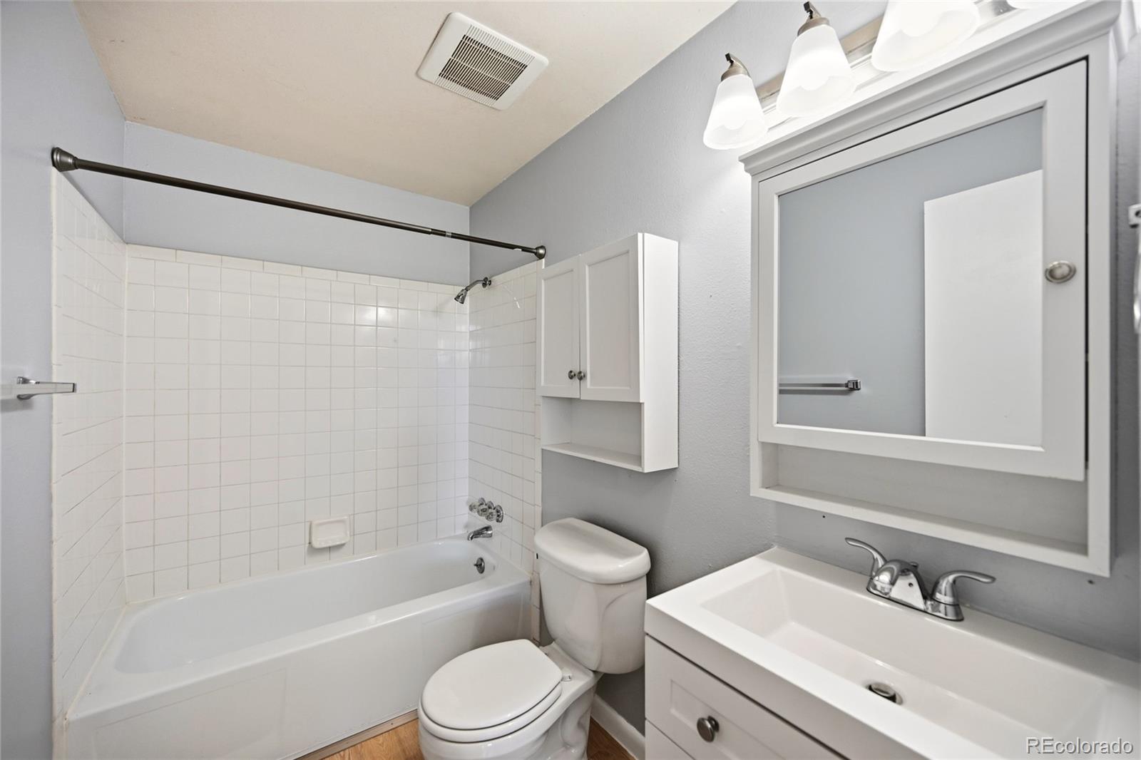 1253 Miller Street Lakewood CO 80215