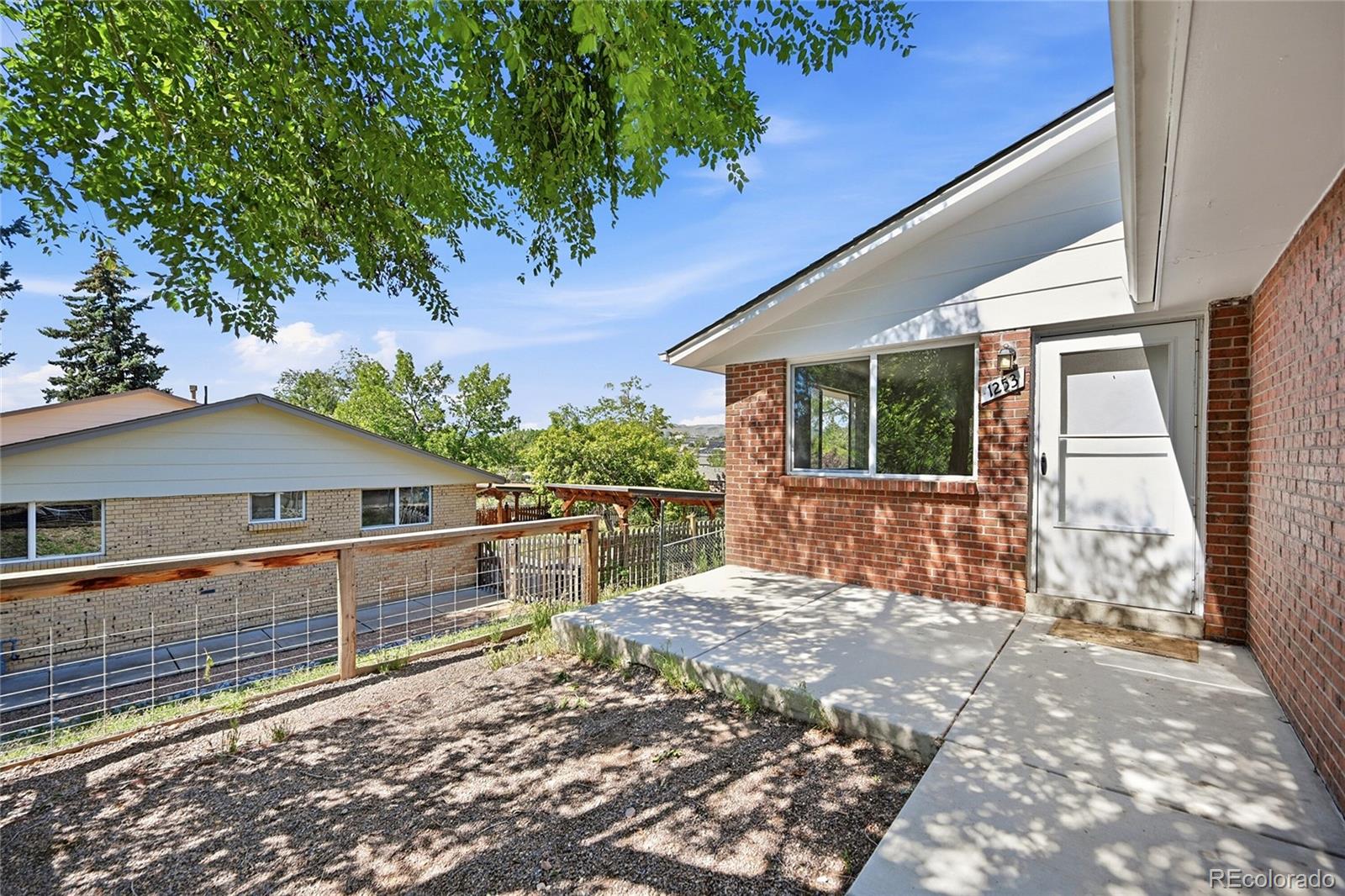 1253 Miller Street Lakewood CO 80215