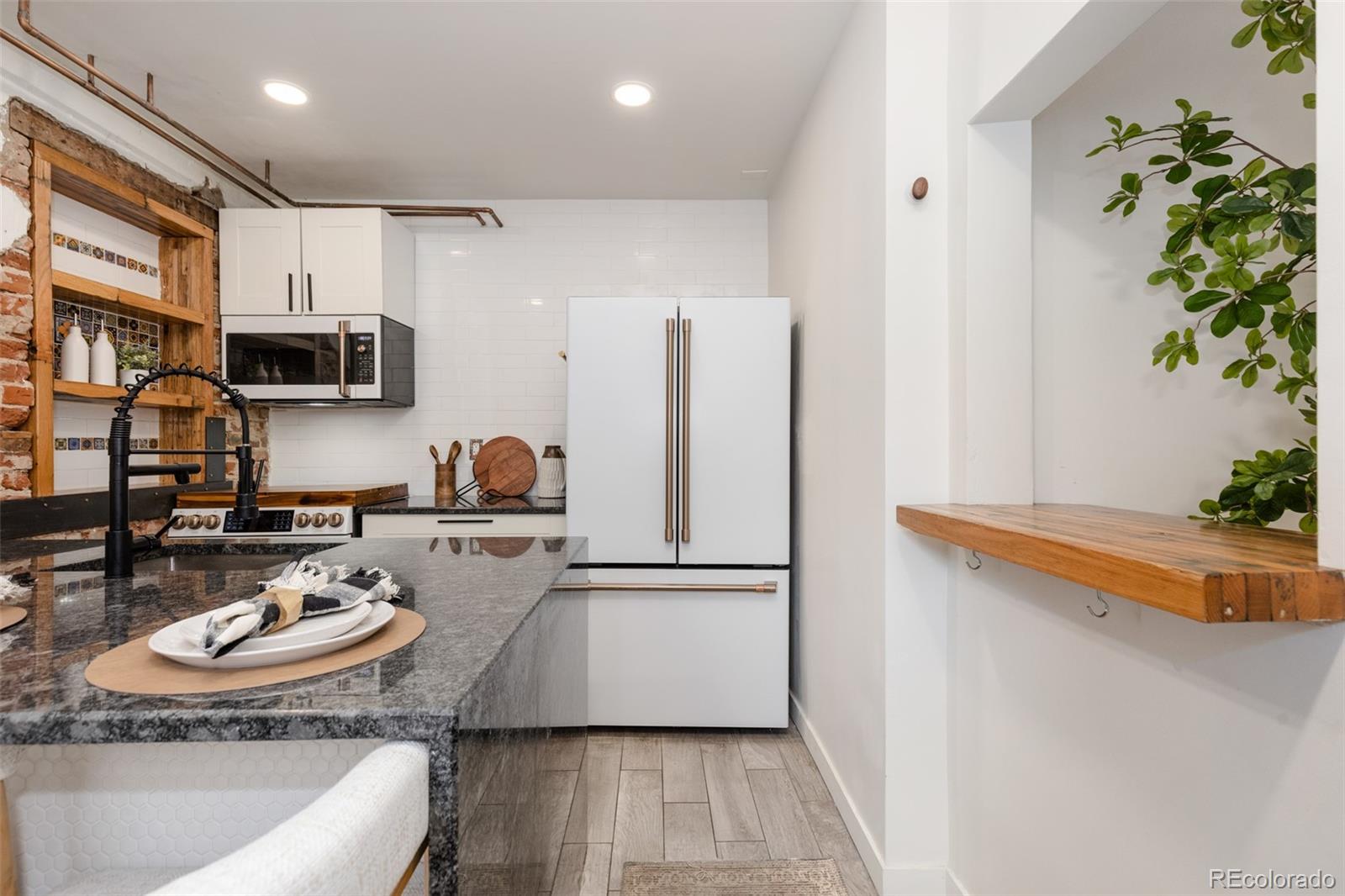 2921 Curtis Street Denver CO 80205