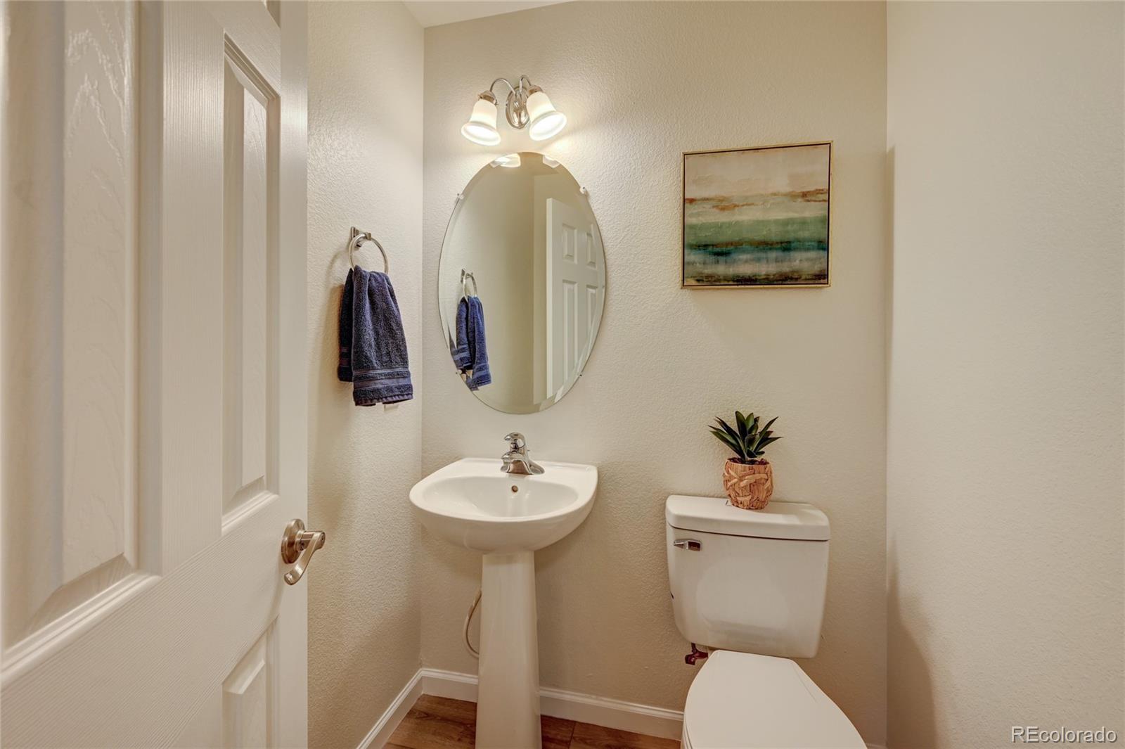 7633 S Quatar Way Aurora CO 80016