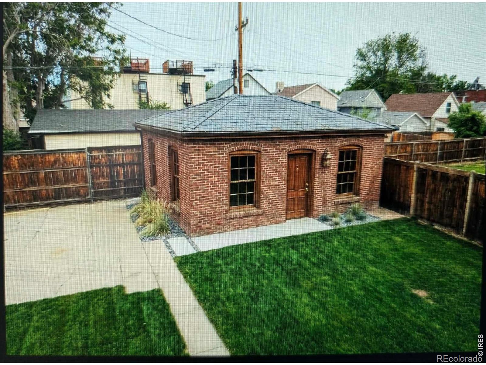 2929 Curtis Street Denver CO 80205