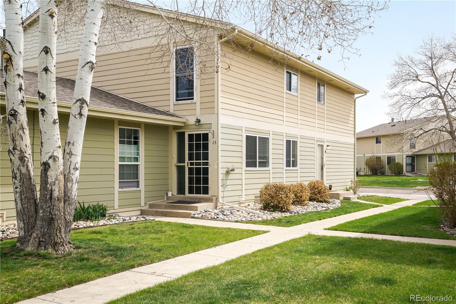 Denver CO, 1250 S Monaco Parkway, Unit 24