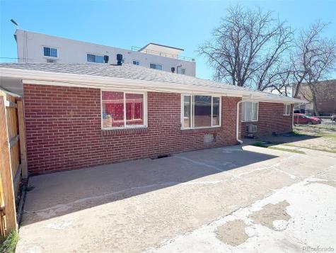 1646 Beeler Street Aurora CO 80010