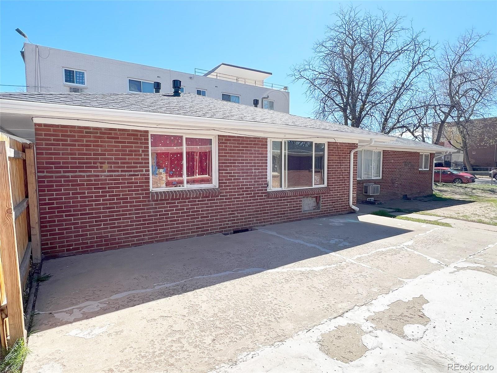 1646 Beeler Street Aurora CO 80010