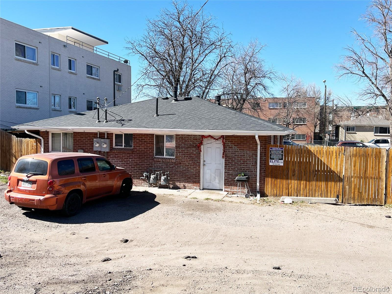 1646 Beeler Street Aurora CO 80010