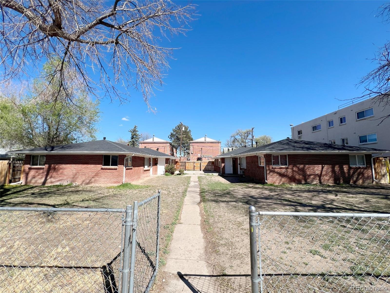 1646 Beeler Street Aurora CO 80010