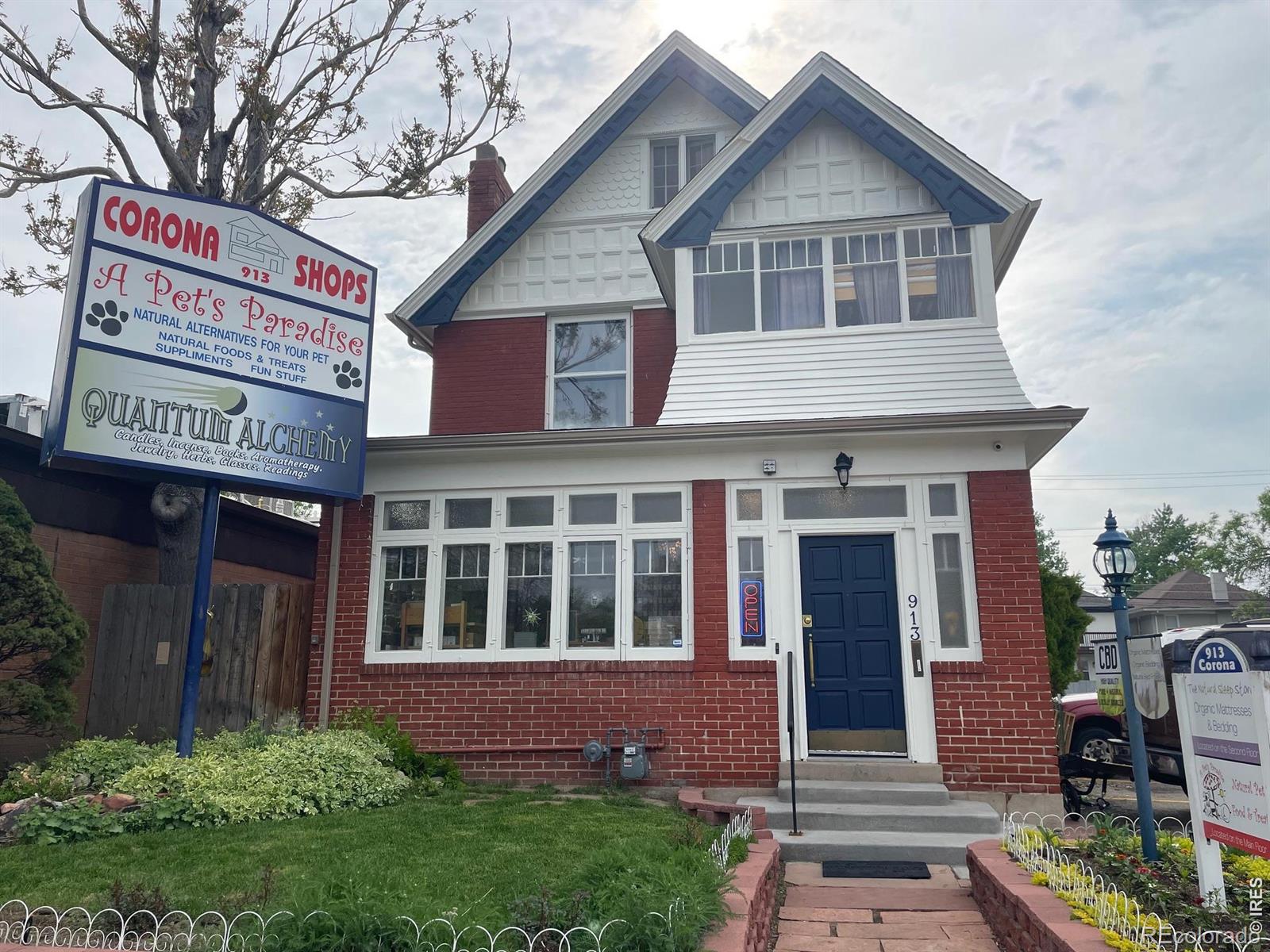 913 N Corona Street Denver CO 80218