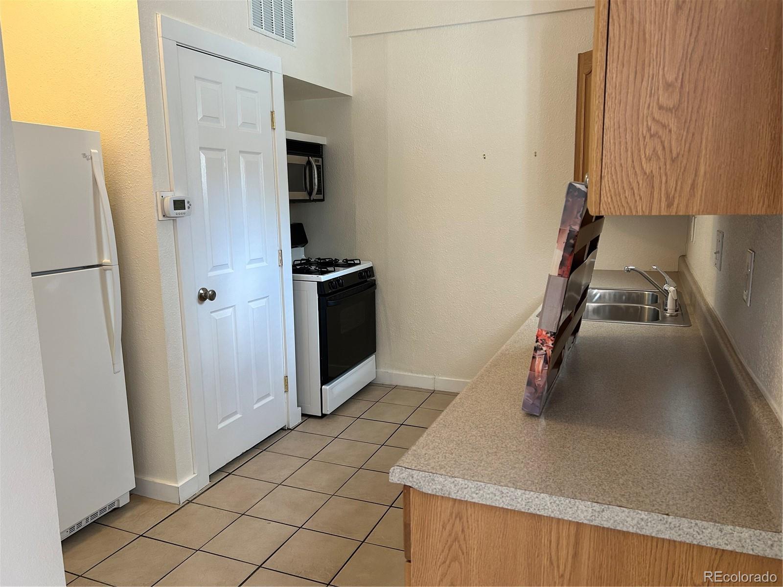 3027 Lawrence Street Denver CO 80205