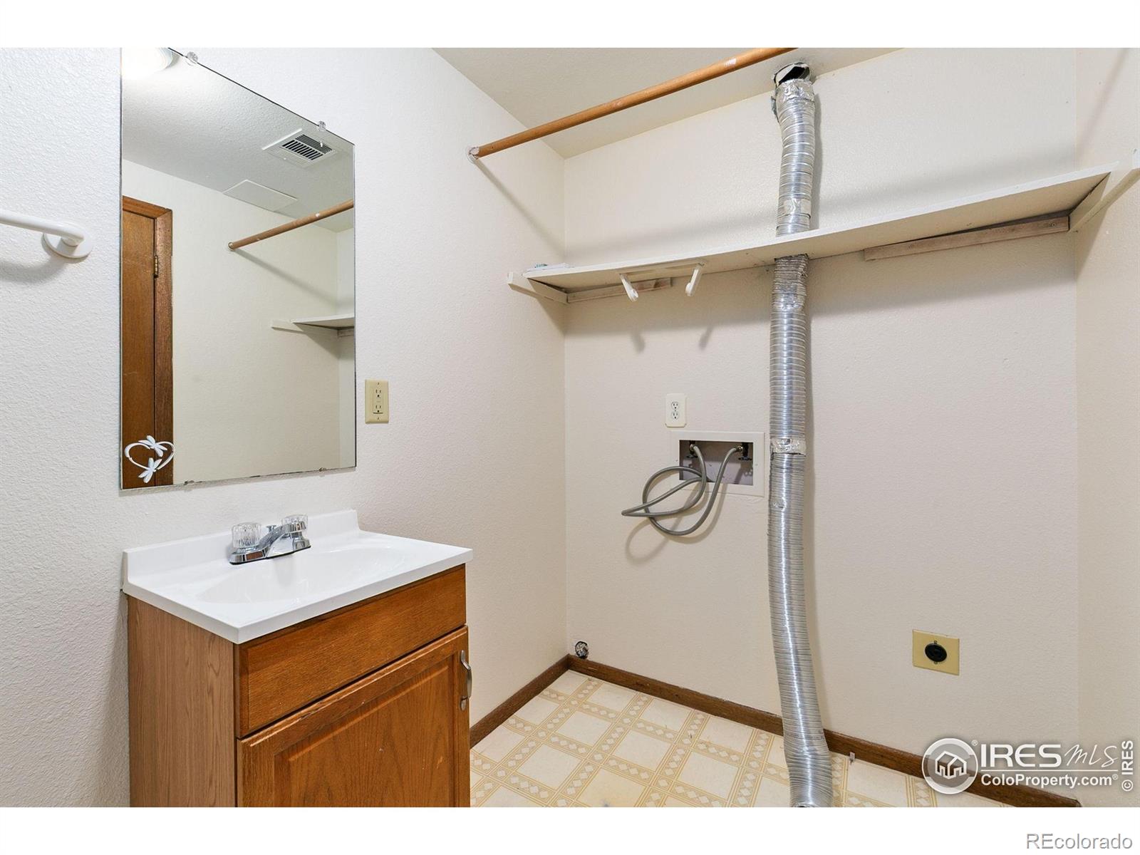 414-420 Mulberry Drive Loveland CO 80538